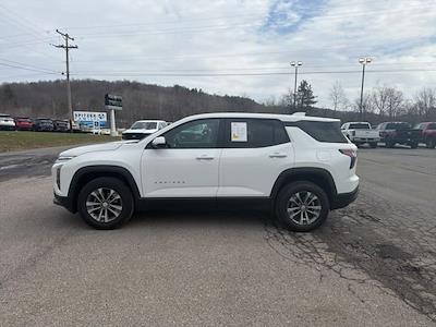 Used 2025 Chevrolet Equinox - photo 1