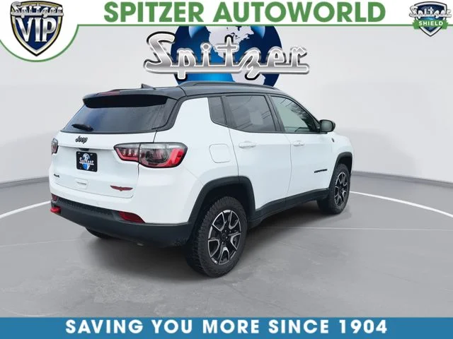 Used 2025 Jeep Compass - photo 10