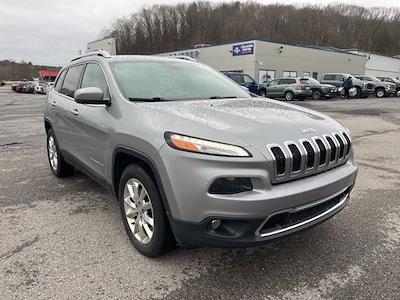 Used 2017 Jeep Cherokee - photo 1