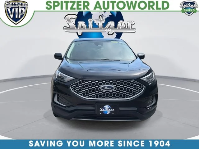 Used 2024 Ford Edge - photo 2