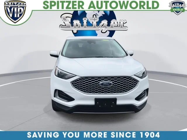 Used 2024 Ford Edge - photo 2