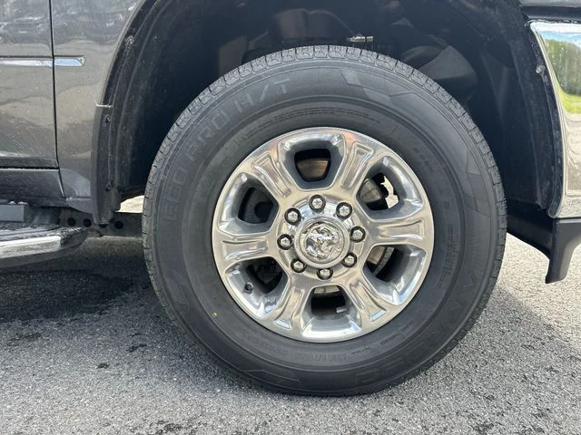Used 2024 Ram 3500 - photo 9