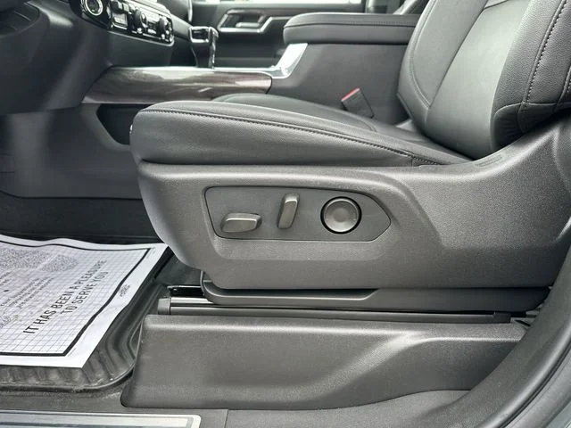 Used 2025 Chevrolet Silverado 1500 - photo 17