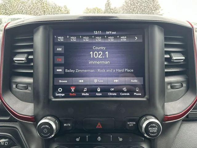 Used 2020 Ram 1500 - photo 15