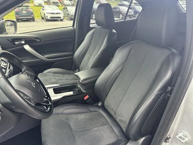 Used 2024 Mitsubishi Eclipse Cross - photo 2