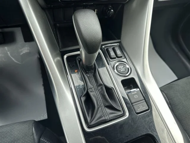 Used 2024 Mitsubishi Eclipse Cross - photo 12
