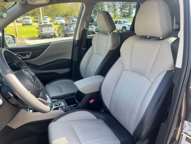 Used 2022 Subaru Forester - photo 12
