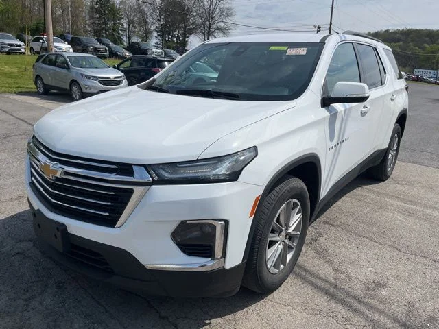 Used 2023 Chevrolet Traverse - photo 9