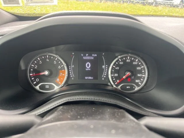Used 2023 Jeep Renegade - photo 13