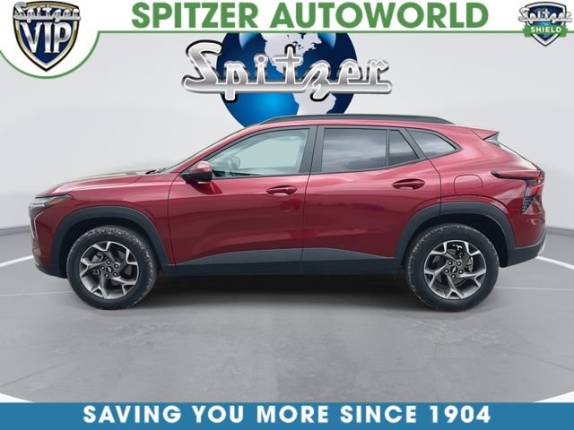 Used 2025 Chevrolet Trax - photo 7