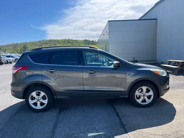 Used 2016 Ford Escape - photo 5