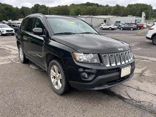 Used 2016 Jeep Compass - photo 1