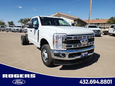 New 2025 Ford F-350 Super Cab Cab Chassis for sale #2530621 - photo 1