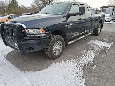 Used 2018 Ram 3500 - photo 1