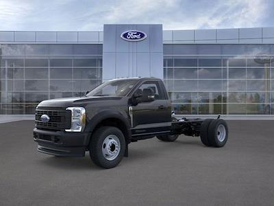 New 2025 Ford F-600 - photo 1