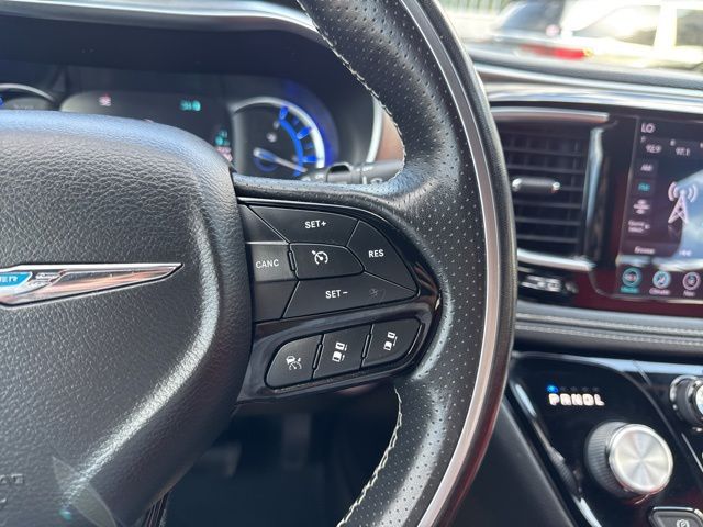 Used 2020 Chrysler Pacifica - photo 24