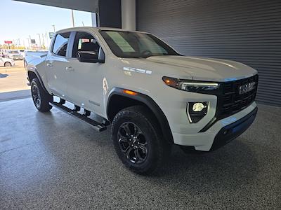 Used 2025 GMC Canyon - photo 1