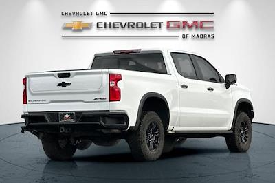 Used 2025 Chevrolet Silverado 1500 - photo 1