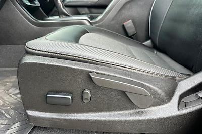 Used 2022 GMC Canyon - photo 1