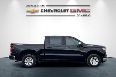 Used 2025 Chevrolet Silverado 1500 - photo 1