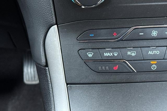 Used 2020 Ford Edge - photo 30