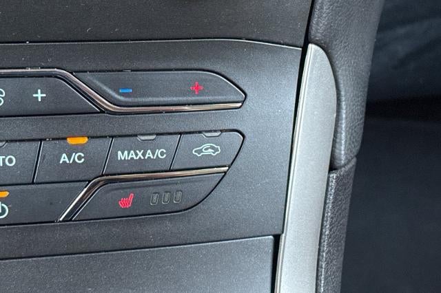 Used 2020 Ford Edge - photo 31