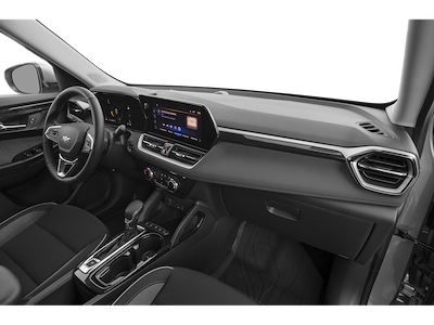 Used 2025 Chevrolet Trailblazer - photo 1