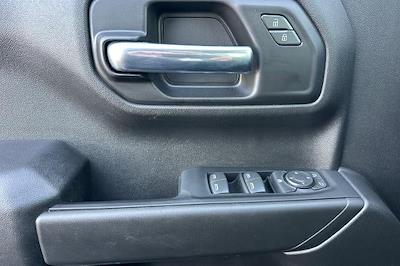 Used 2025 Chevrolet Silverado 1500 - photo 1