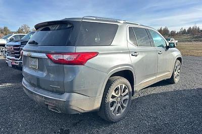 Used 2021 Chevrolet Traverse - photo 1