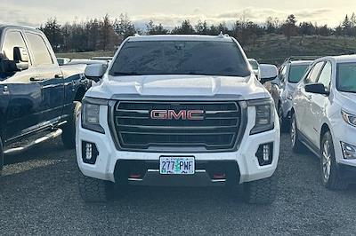 Used 2021 GMC Yukon - photo 1