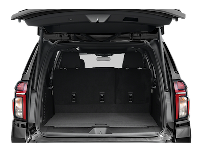 Used 2022 Chevrolet Suburban - photo 1