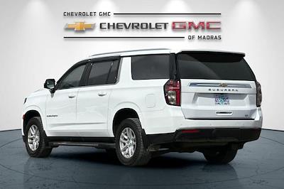 Used 2022 Chevrolet Suburban - photo 1