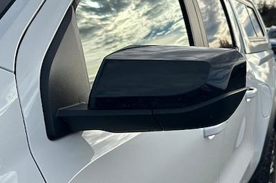 Used 2023 GMC Canyon - photo 1