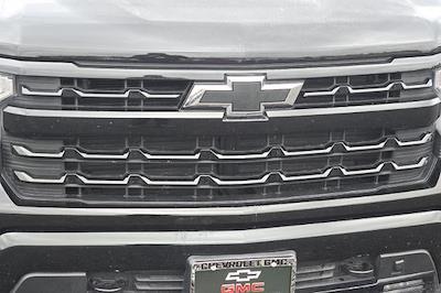 Used 2024 Chevrolet Silverado 1500 - photo 1