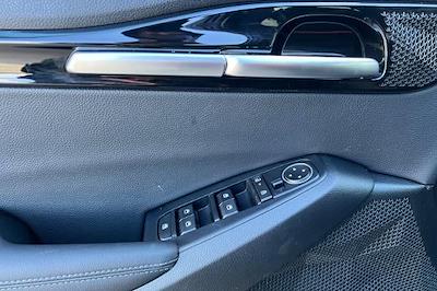 Used 2025 Kia Seltos - photo 1