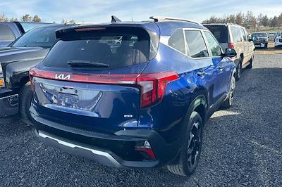 Used 2025 Kia Seltos - photo 1