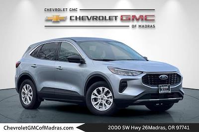 Used 2024 Ford Escape - photo 1