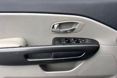 Used 2021 Kia Sedona - photo 1