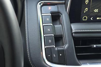 Used 2024 GMC Yukon - photo 1