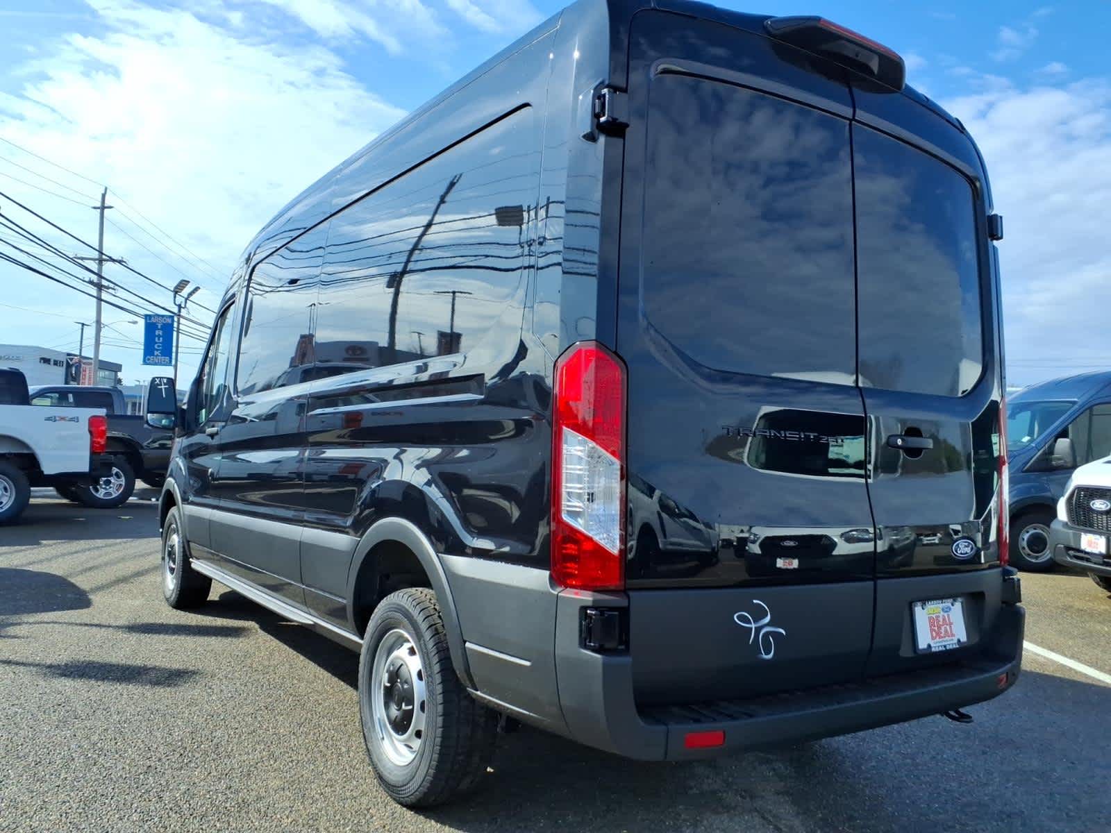 New 2026 Ford Transit 250 - photo 6