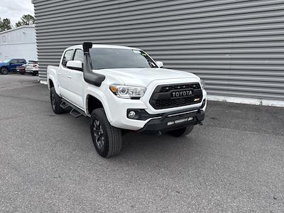 Used 2021 Toyota Tacoma - photo 1