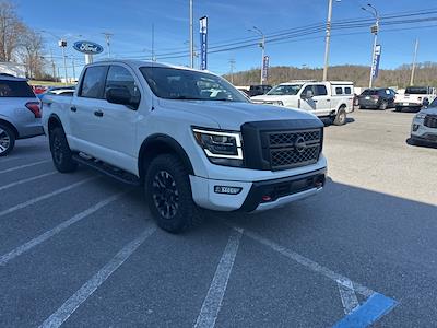 Used 2021 Nissan Titan - photo 1