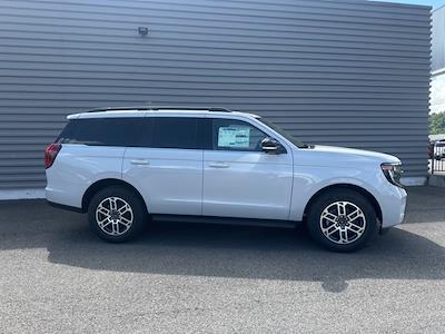 New 2025 Ford Expedition - photo 1