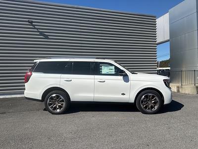 New 2025 Ford Expedition - photo 1