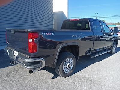 Used 2024 Chevrolet Silverado 2500 - photo 1