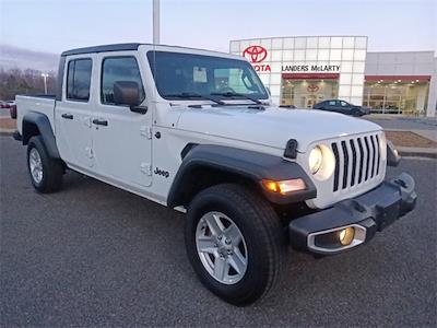 Used 2023 Jeep Gladiator - photo 1