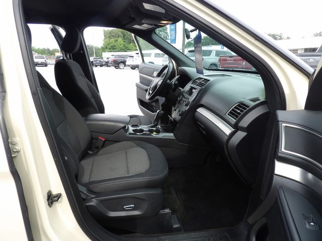 Used 2018 Ford Explorer - photo 16