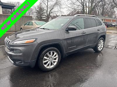 Used 2017 Jeep Cherokee - photo 1