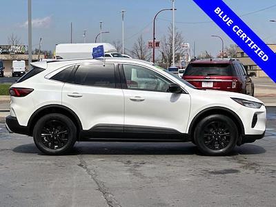 Used 2023 Ford Escape - photo 2