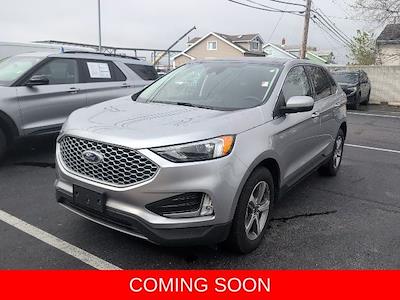 Used 2024 Ford Edge - photo 2